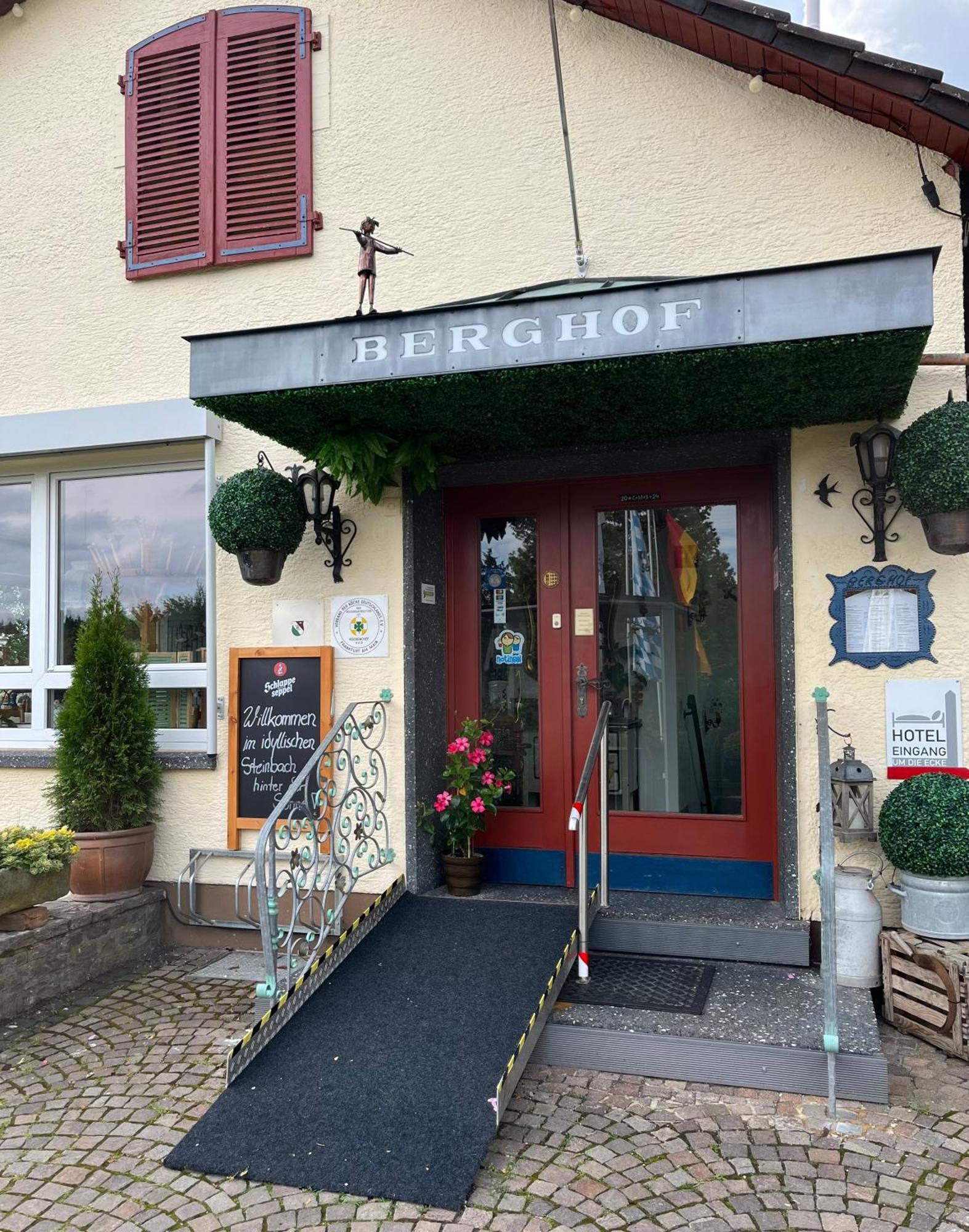 Hotel-Restaurant Berghof Johannesberg Ngoại thất bức ảnh